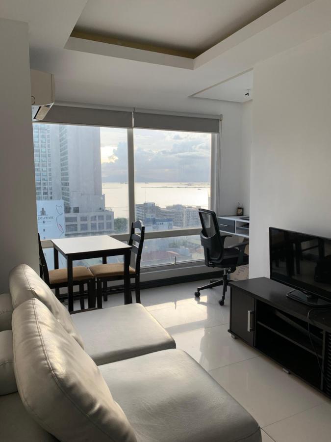 1 Bedroom With Balcony, Fully Furnished Overlooking Manila Bay At Birch Tower, Malate, Manilla Buitenkant foto