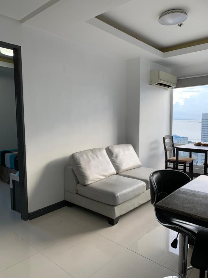 1 Bedroom With Balcony, Fully Furnished Overlooking Manila Bay At Birch Tower, Malate, Manilla Buitenkant foto