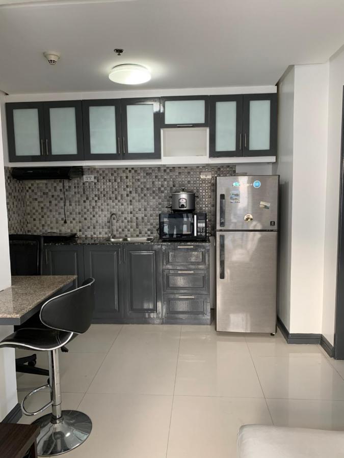 1 Bedroom With Balcony, Fully Furnished Overlooking Manila Bay At Birch Tower, Malate, Manilla Buitenkant foto